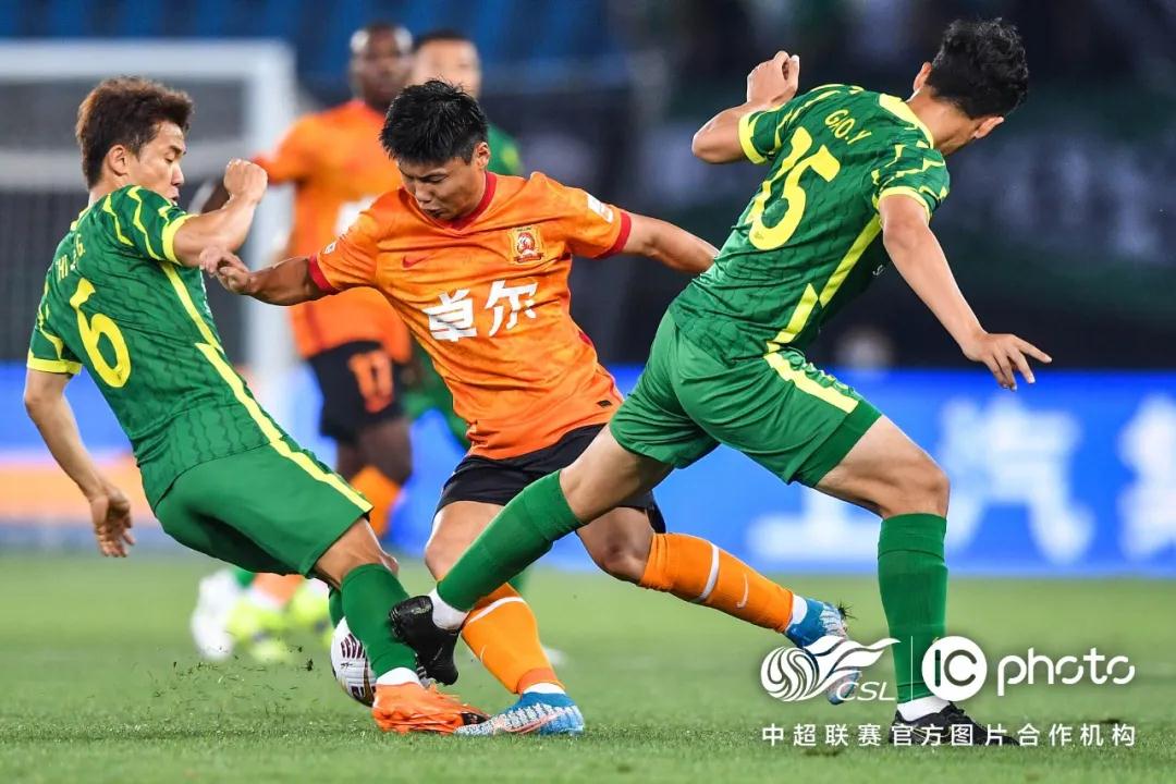 مشاهده مباراه ليفربول ونيوكاسل اليوم بث مباشر