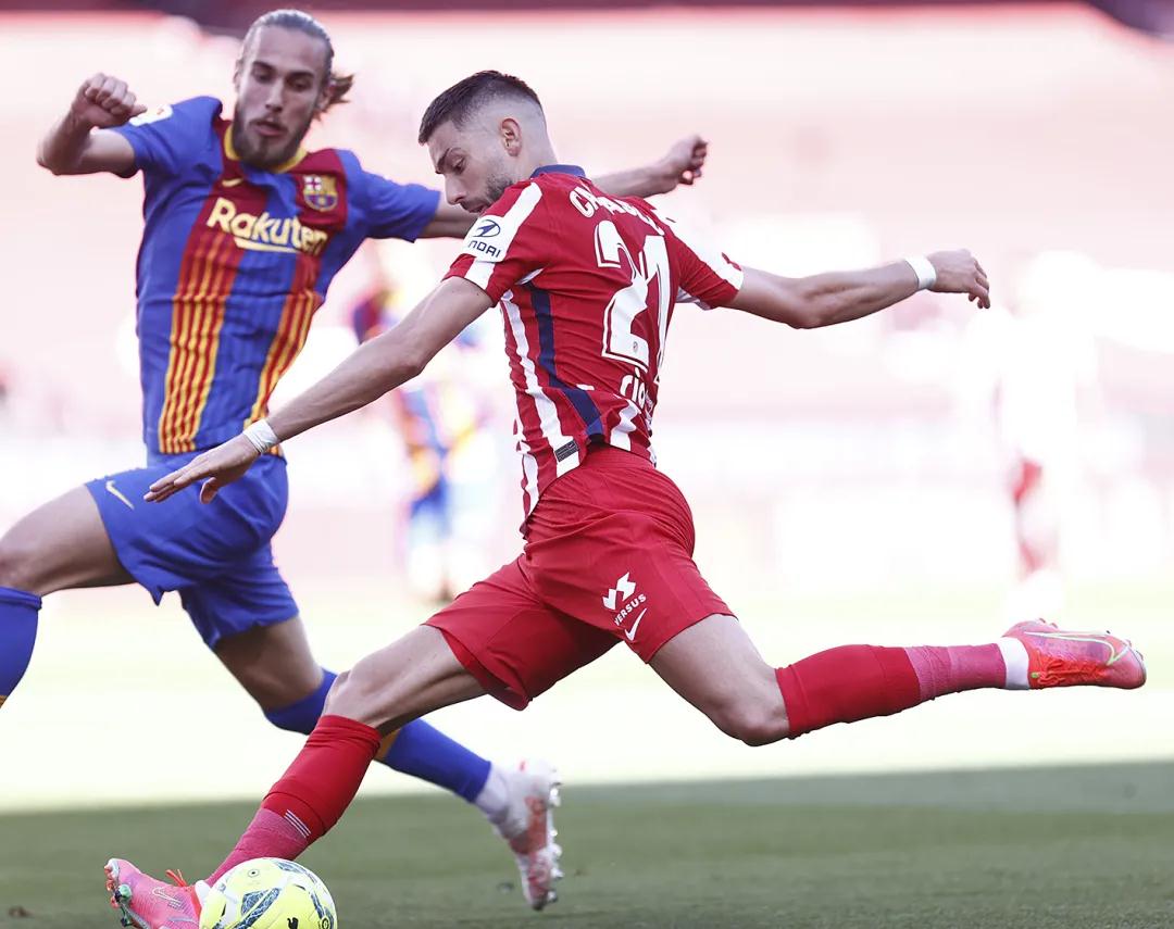 الانتقالات الصيفية 2025برشلونة يستعد لتحول كبير في السوق
